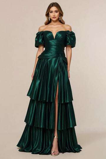 Robe de bal en satin à plusieurs niveaux vert foncé vert foncé